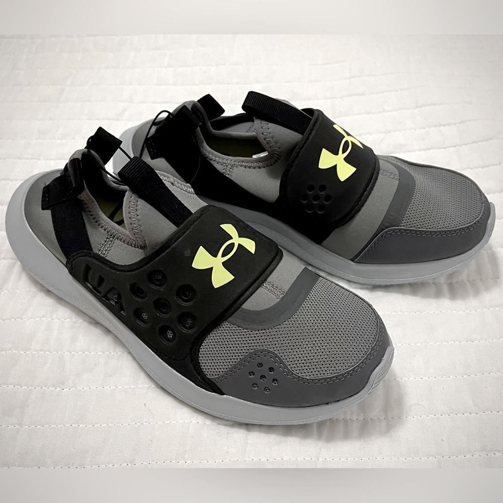 New! Youth Under Armour Slip-on Sneakers, Boys Size 5.5
